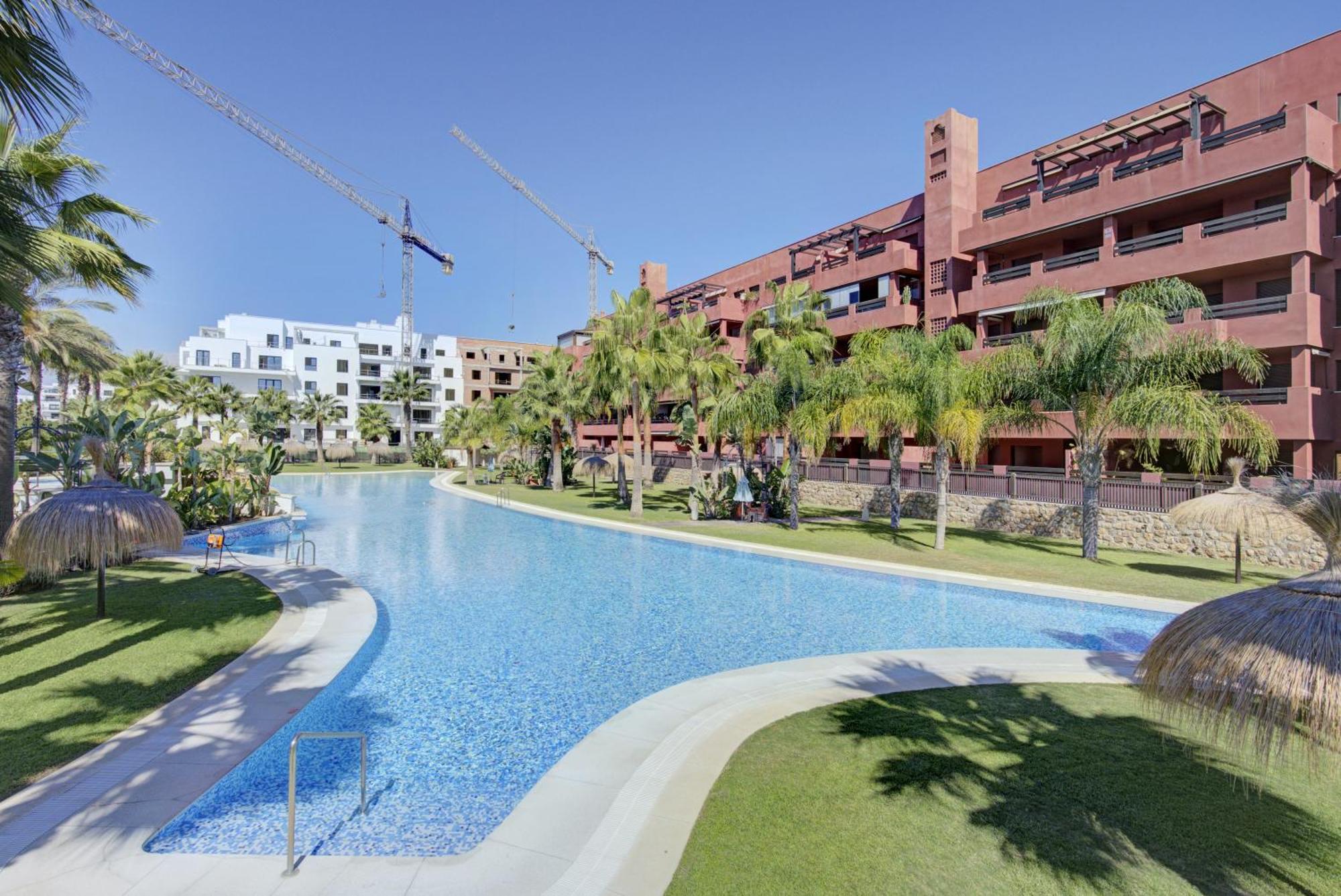 Comeback Me & Mrs Jones Motril Exterior photo
